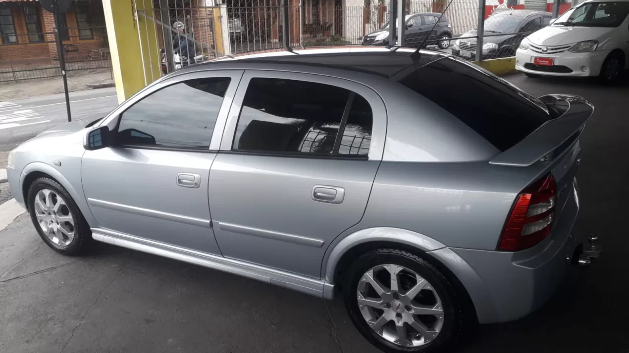 Chevrolet Astra  Autovia Veículos